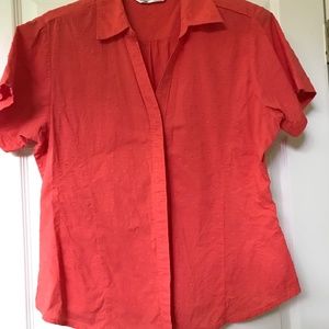 Orange short sleeve blouse. L